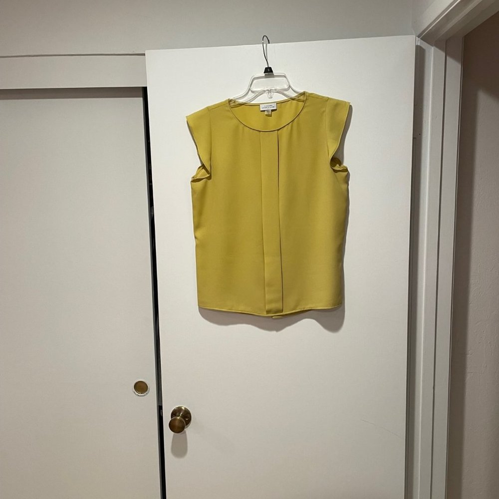 Tahari Womens blouse